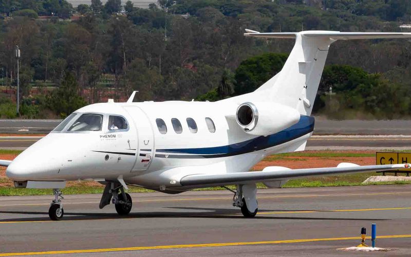 Embraer Phenom 100-min