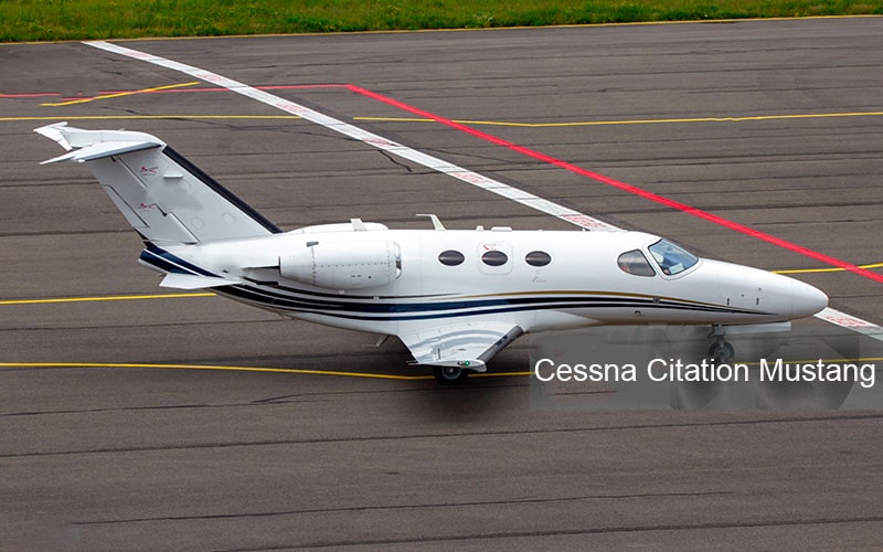 Citation Mustang-min